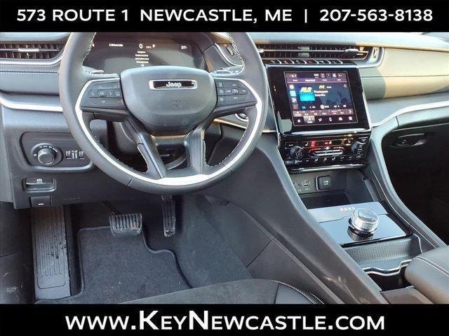 new 2025 Jeep Grand Cherokee car, priced at $41,130