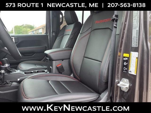 new 2025 Jeep Wrangler car, priced at $55,490