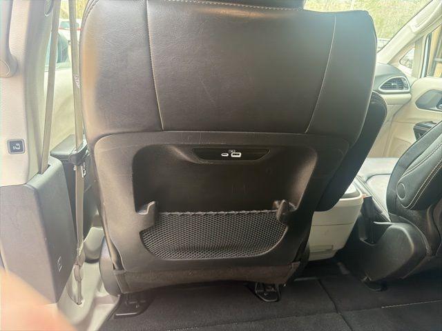 used 2023 Chrysler Pacifica car, priced at $23,595