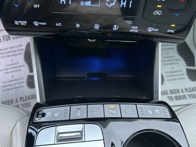 used 2024 Hyundai TUCSON Hybrid car, priced at $28,995