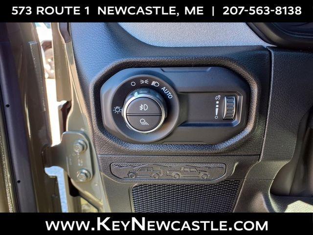 new 2026 Jeep Gladiator car, priced at $48,130