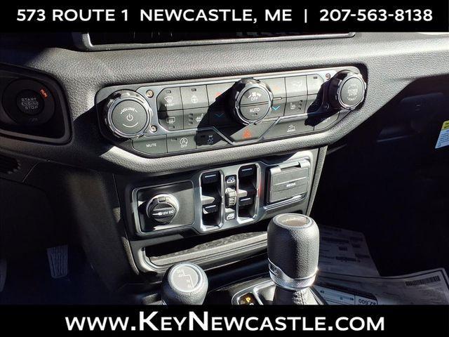 new 2026 Jeep Gladiator car, priced at $48,130