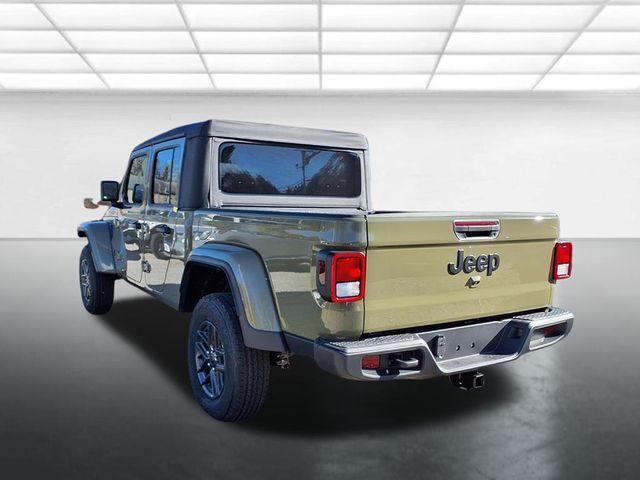 new 2026 Jeep Gladiator car, priced at $48,130
