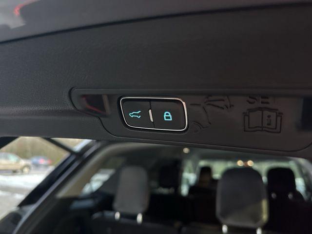 used 2023 Ford Explorer car, priced at $28,995