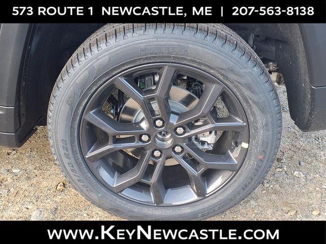 new 2025 Jeep Grand Cherokee car, priced at $44,485