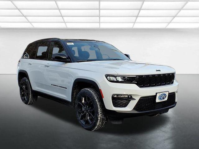 new 2025 Jeep Grand Cherokee car, priced at $46,390