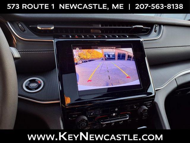 new 2025 Jeep Grand Cherokee car, priced at $38,530