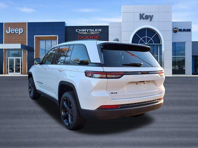 new 2025 Jeep Grand Cherokee car, priced at $38,530