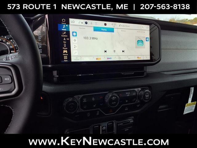 new 2025 Jeep Gladiator car, priced at $44,756