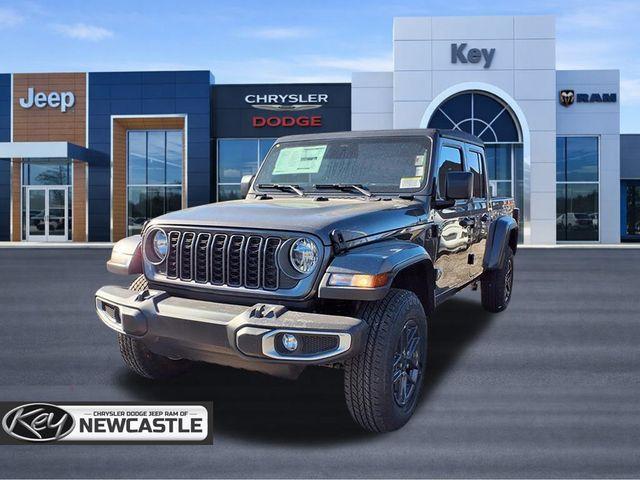 new 2026 Jeep Gladiator car, priced at $43,630