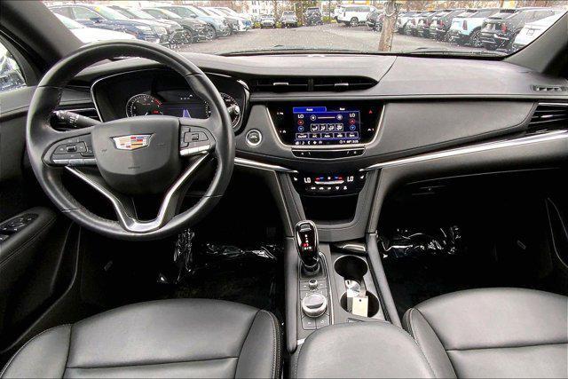 used 2023 Cadillac XT6 car, priced at $36,000
