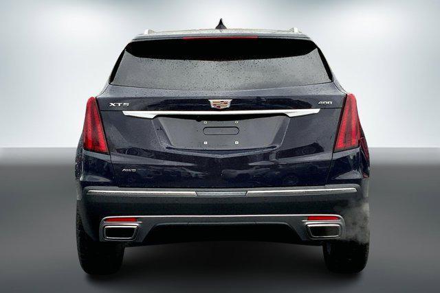 used 2025 Cadillac XT5 car, priced at $42,000