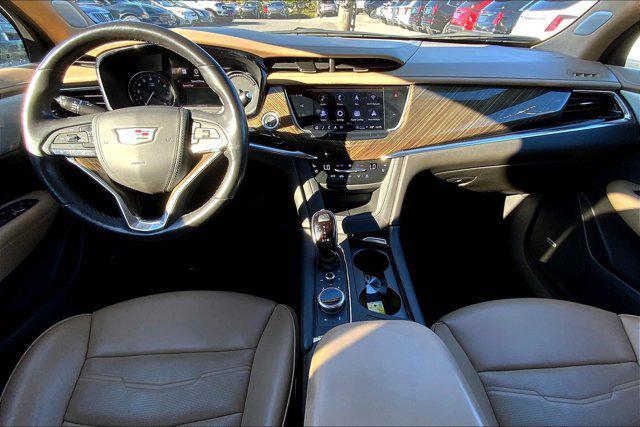 used 2022 Cadillac XT6 car, priced at $36,264
