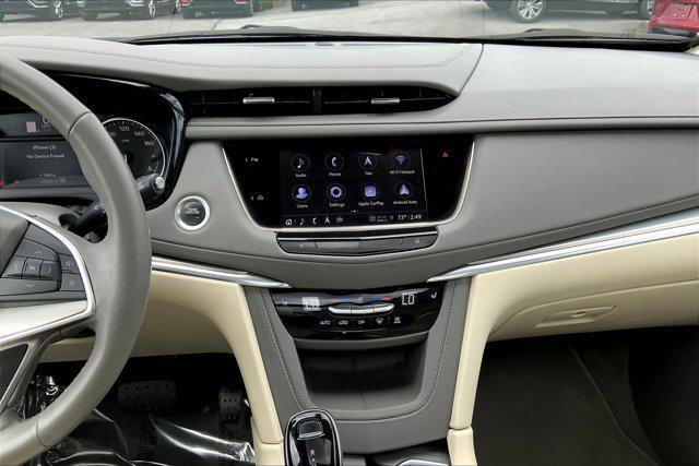 used 2022 Cadillac XT5 car, priced at $31,200