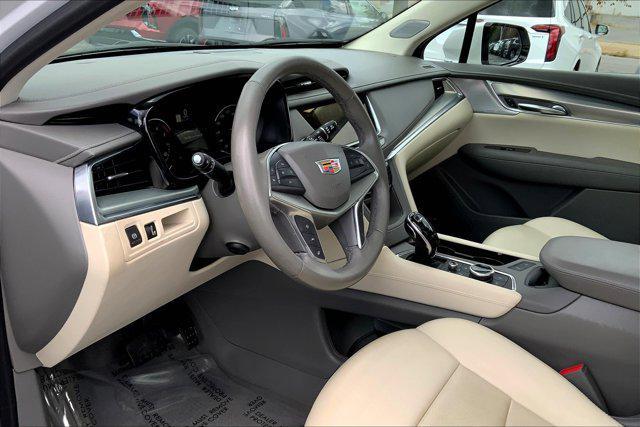 used 2022 Cadillac XT5 car, priced at $31,200