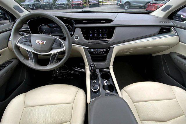 used 2022 Cadillac XT5 car, priced at $31,200