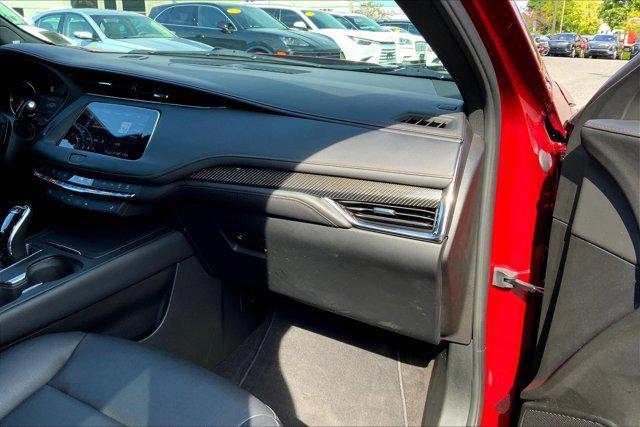 used 2022 Cadillac XT4 car, priced at $27,089