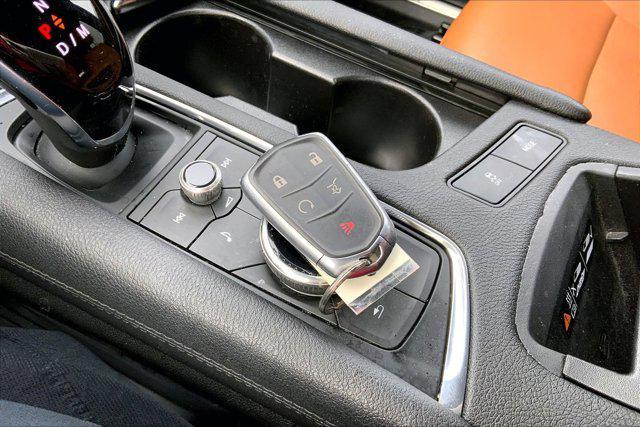 used 2021 Cadillac XT5 car, priced at $24,996