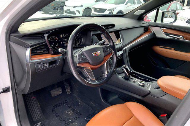 used 2021 Cadillac XT5 car, priced at $24,996