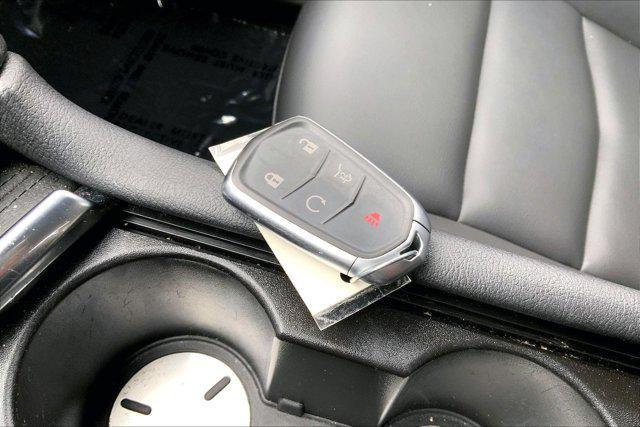 used 2023 Cadillac XT5 car, priced at $29,800