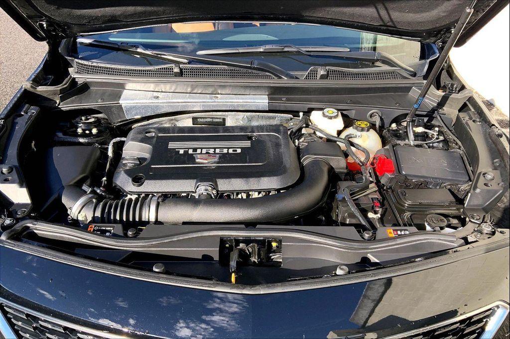 used 2023 Cadillac XT4 car, priced at $31,000