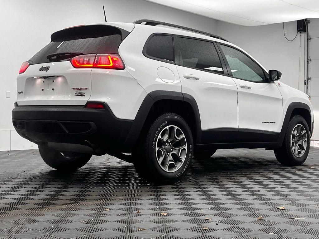 used 2022 Jeep Cherokee car, priced at $24,995