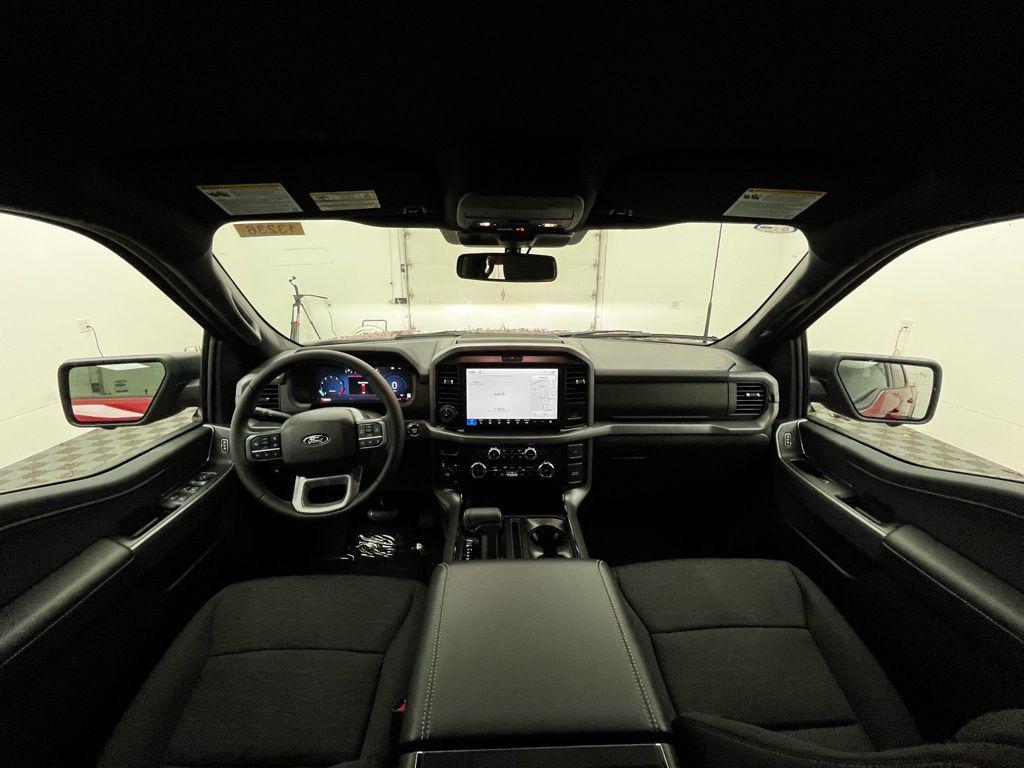 new 2026 Ford F-150 car, priced at $61,595