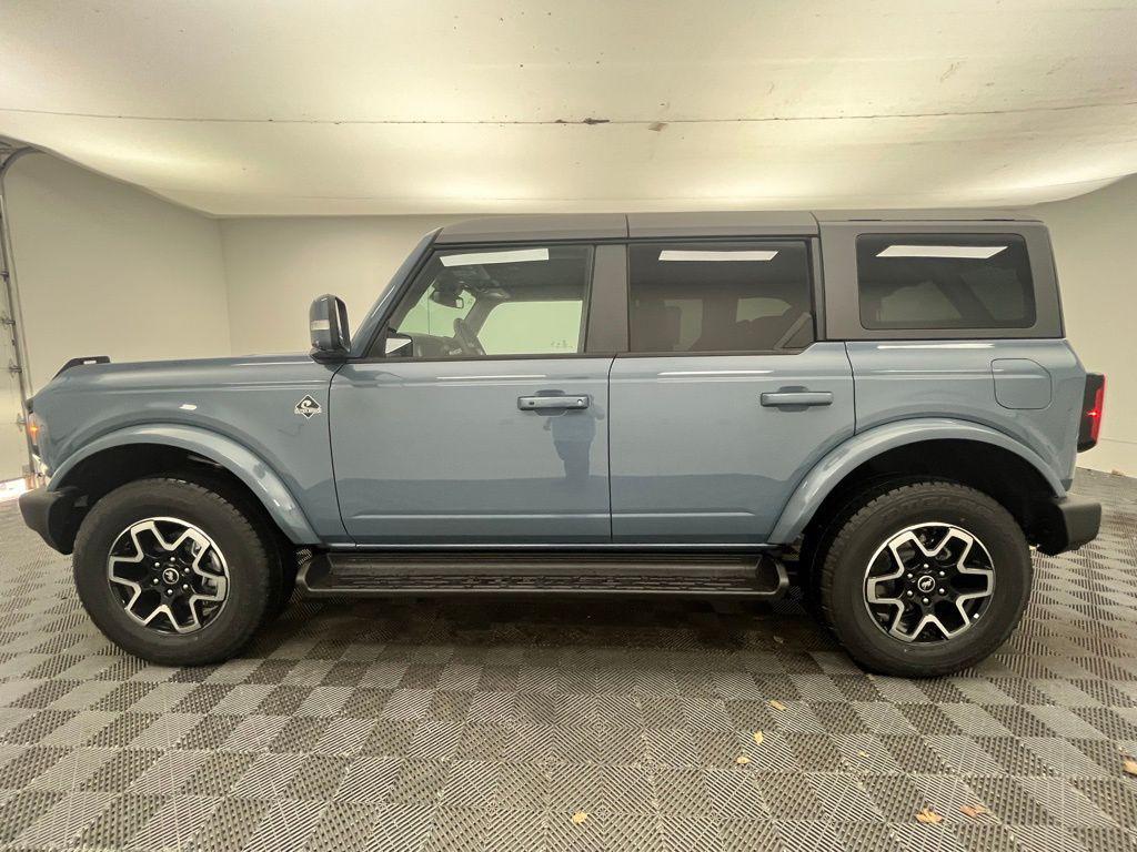 new 2025 Ford Bronco car, priced at $53,239
