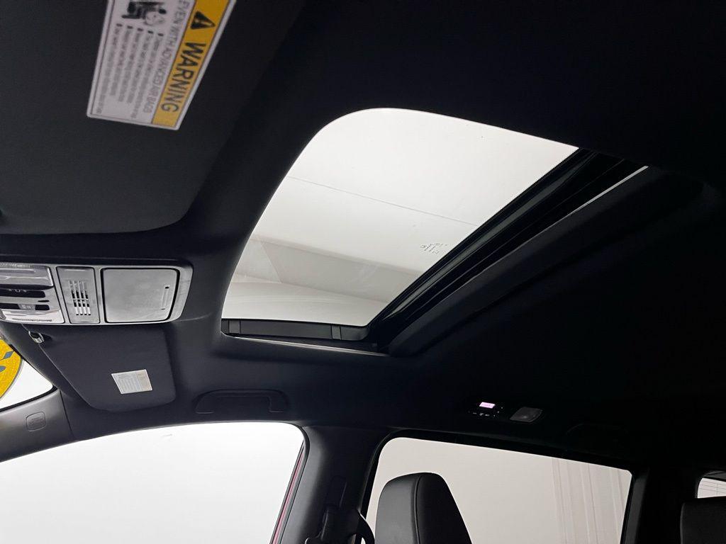 used 2025 Honda Odyssey car, priced at $39,573