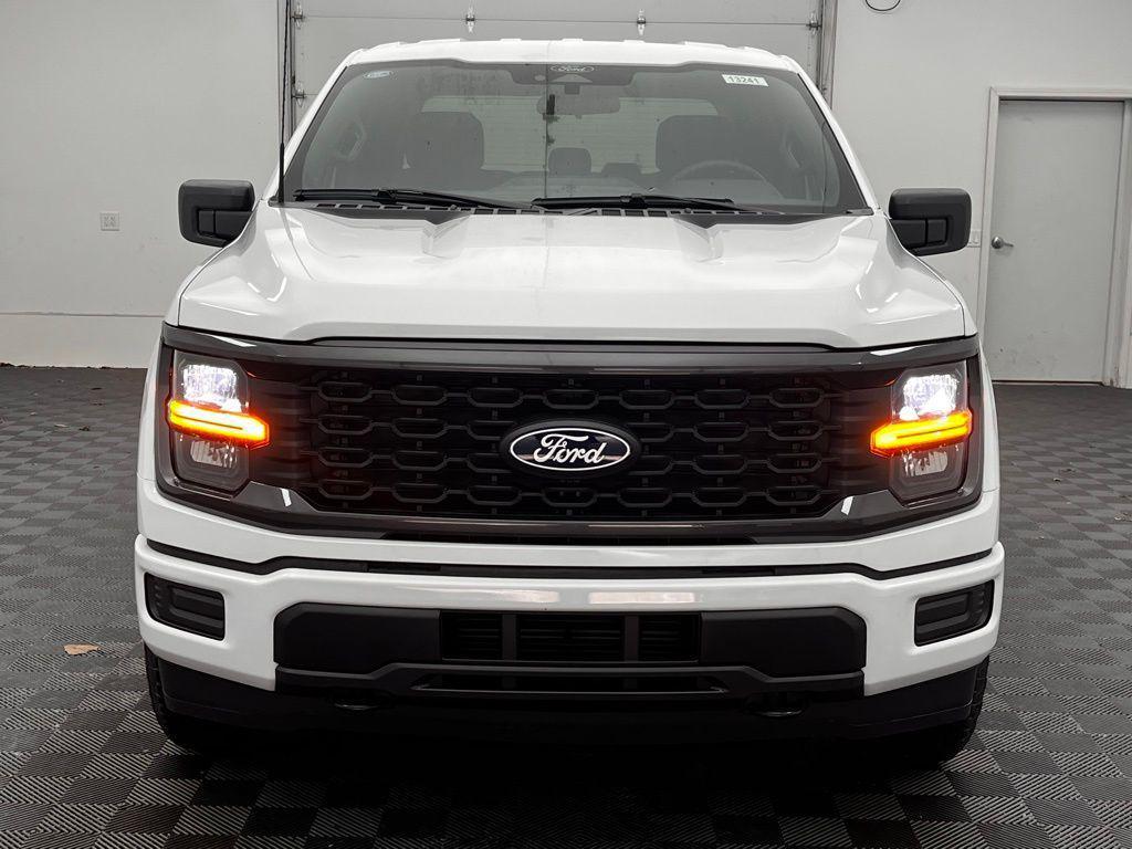 new 2026 Ford F-150 car, priced at $52,635