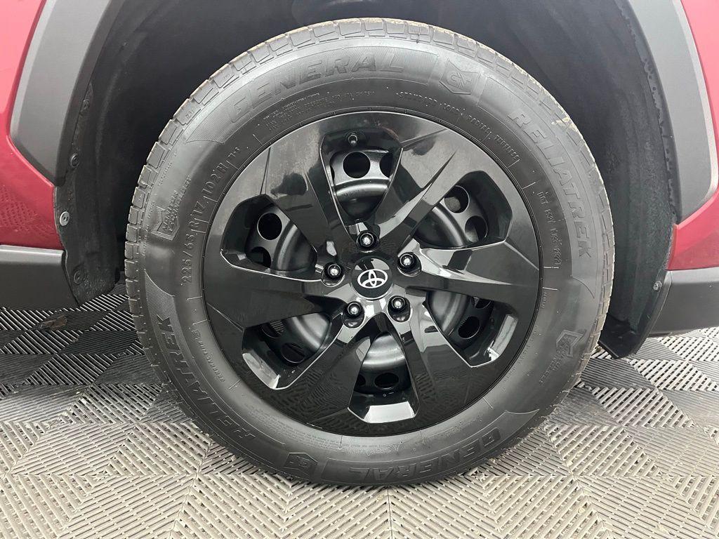 used 2021 Toyota RAV4 car, priced at $22,220