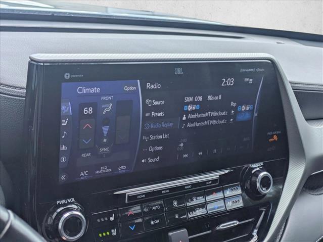 used 2022 Toyota Highlander car, priced at $35,991