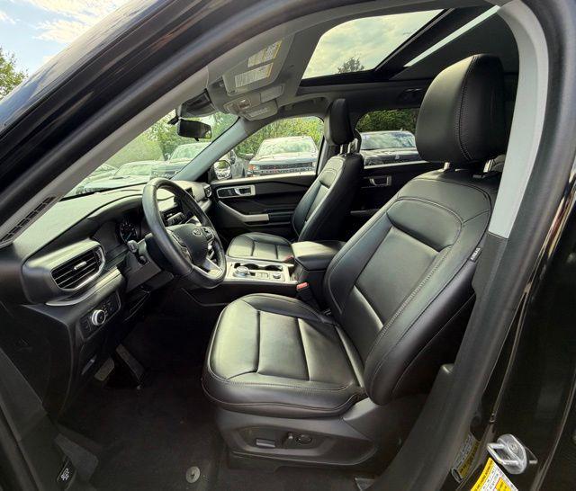 used 2022 Ford Explorer car, priced at $32,874
