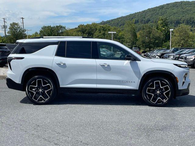 new 2026 Chevrolet Traverse car, priced at $58,415