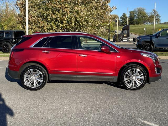 used 2024 Cadillac XT5 car, priced at $38,545