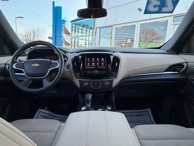 used 2023 Chevrolet Traverse car, priced at $25,000