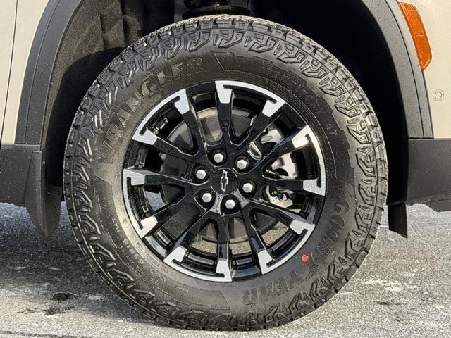 new 2026 Chevrolet Traverse car, priced at $56,825