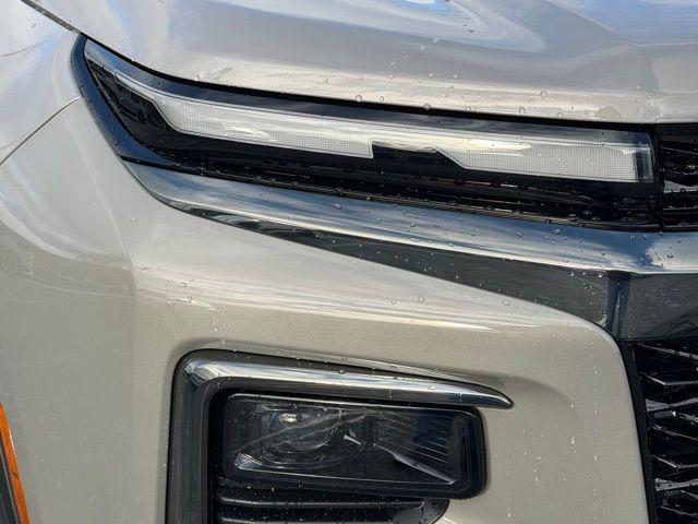 new 2026 Chevrolet Traverse car, priced at $55,325