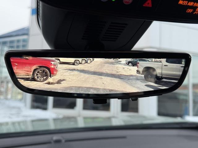 used 2025 Chevrolet Equinox car, priced at $25,398