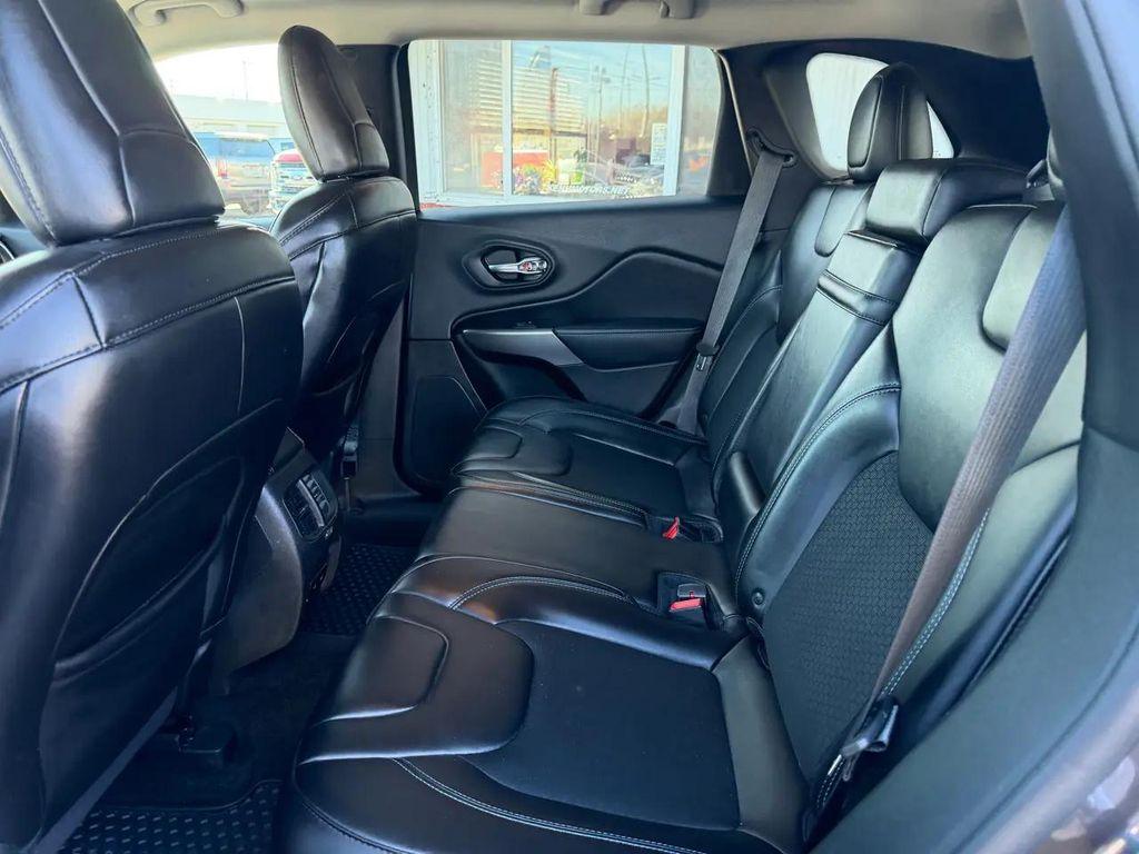 used 2019 Jeep Cherokee car, priced at $15,999