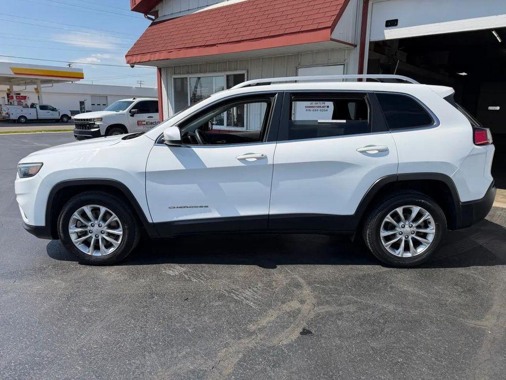 used 2019 Jeep Cherokee car, priced at $13,999