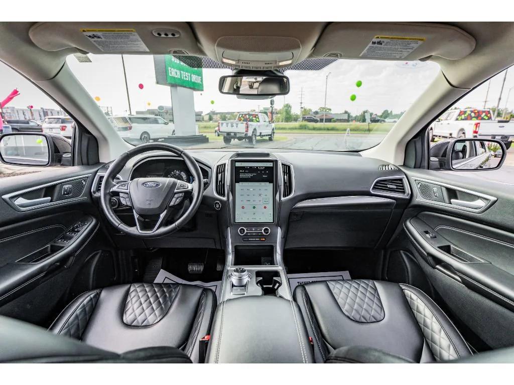 used 2024 Ford Edge car, priced at $31,990