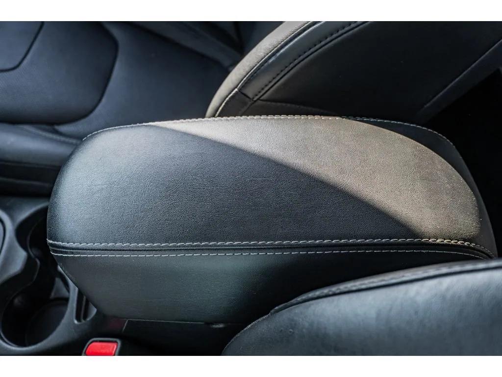 used 2020 Jeep Cherokee car, priced at $24,990