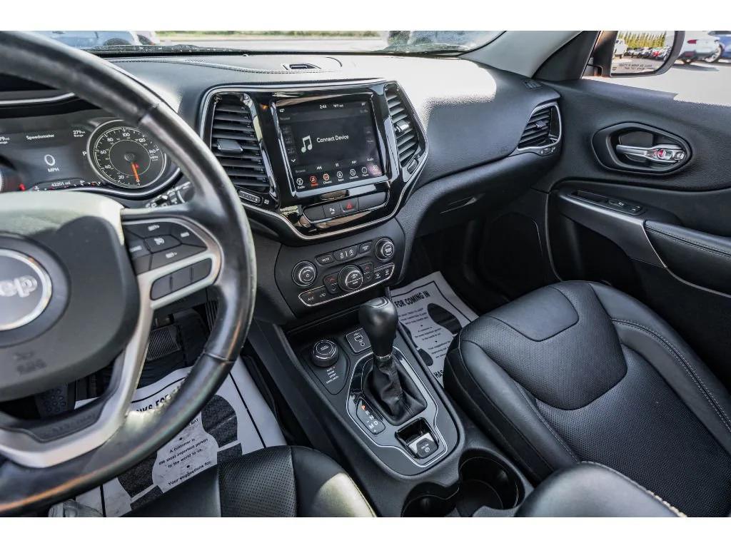 used 2020 Jeep Cherokee car, priced at $24,990