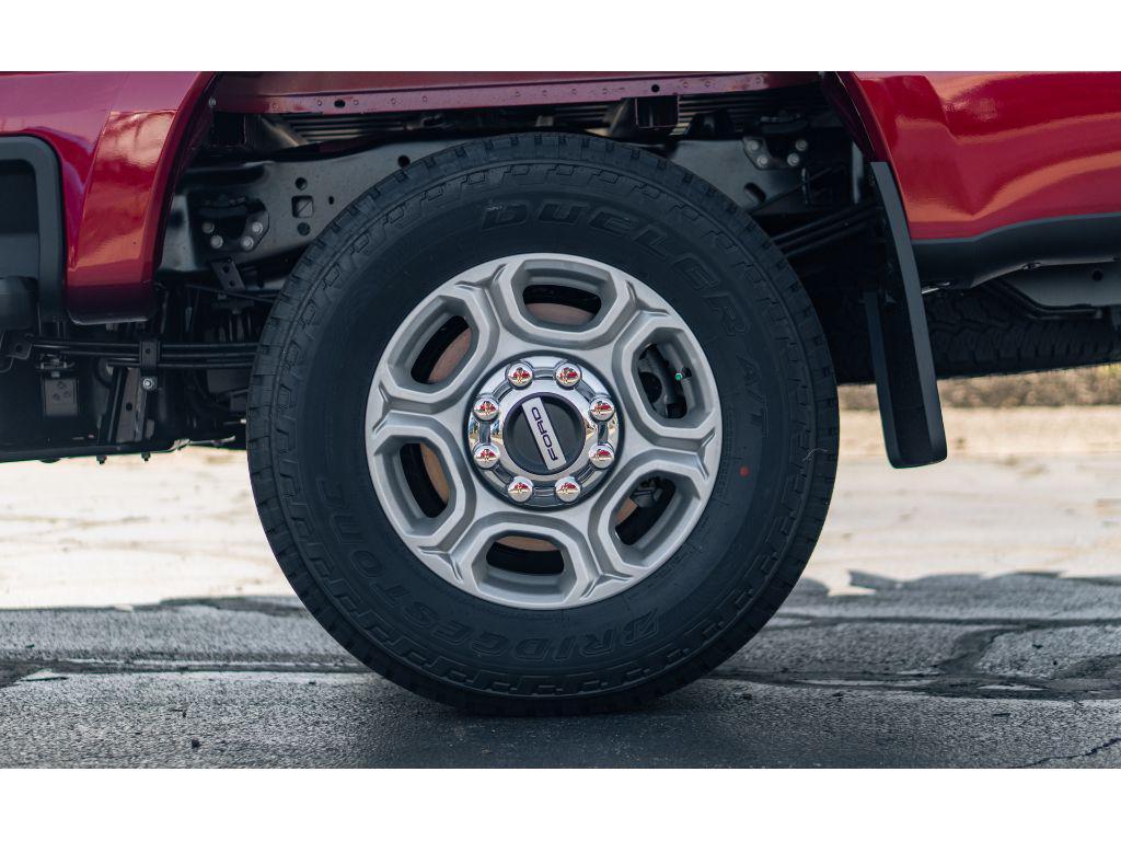 new 2025 Ford F-250 car, priced at $67,958