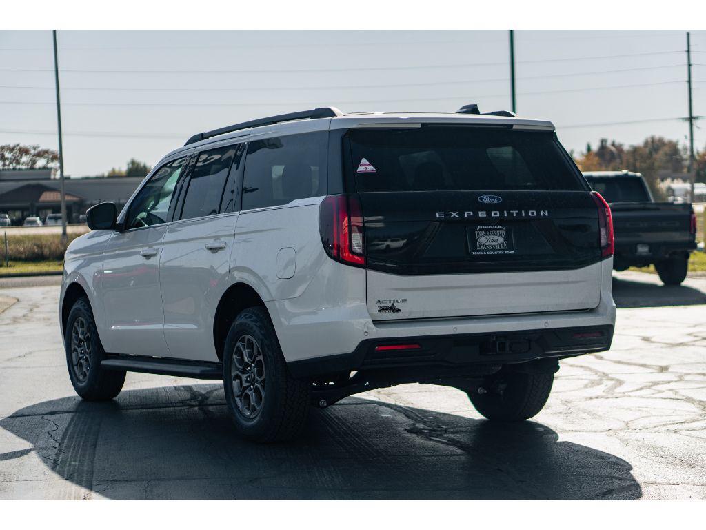 new 2025 Ford Expedition car, priced at $66,045