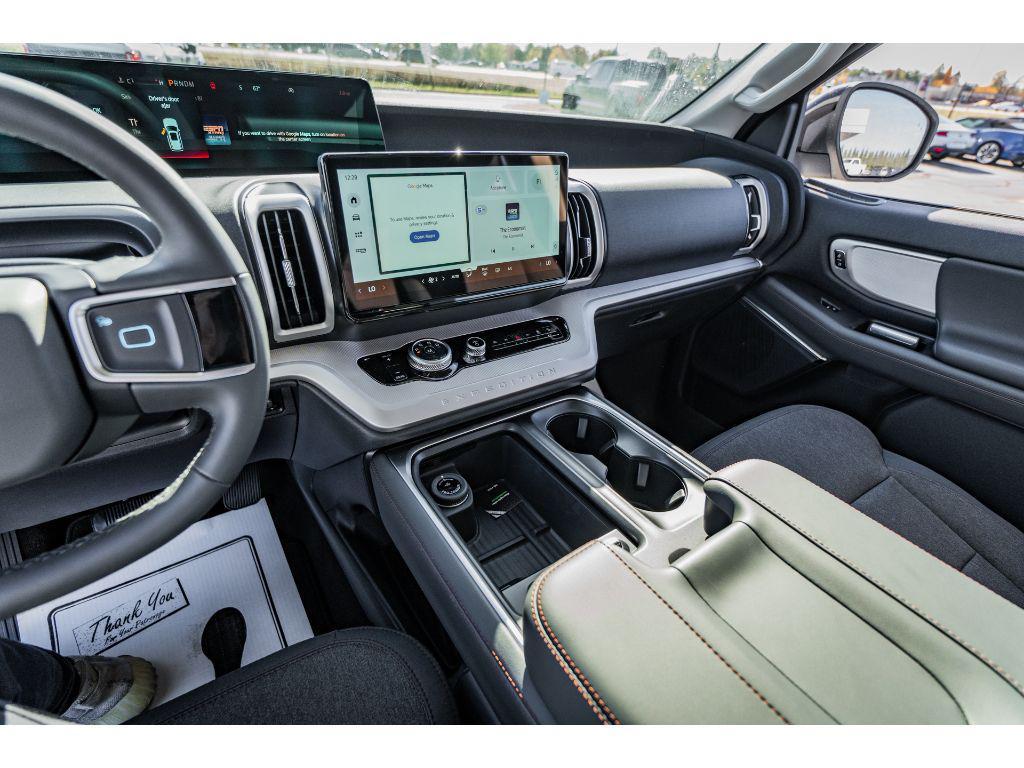 new 2025 Ford Expedition car, priced at $66,045