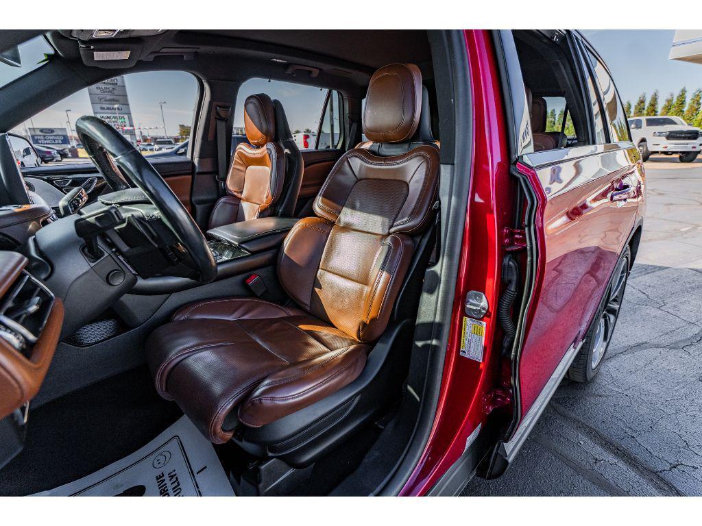 used 2021 Lincoln Aviator car