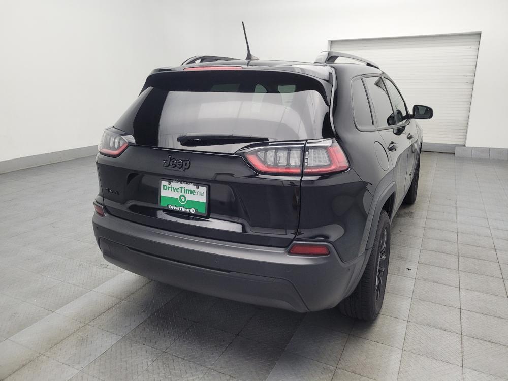 used 2023 Jeep Cherokee car, priced at $20,695