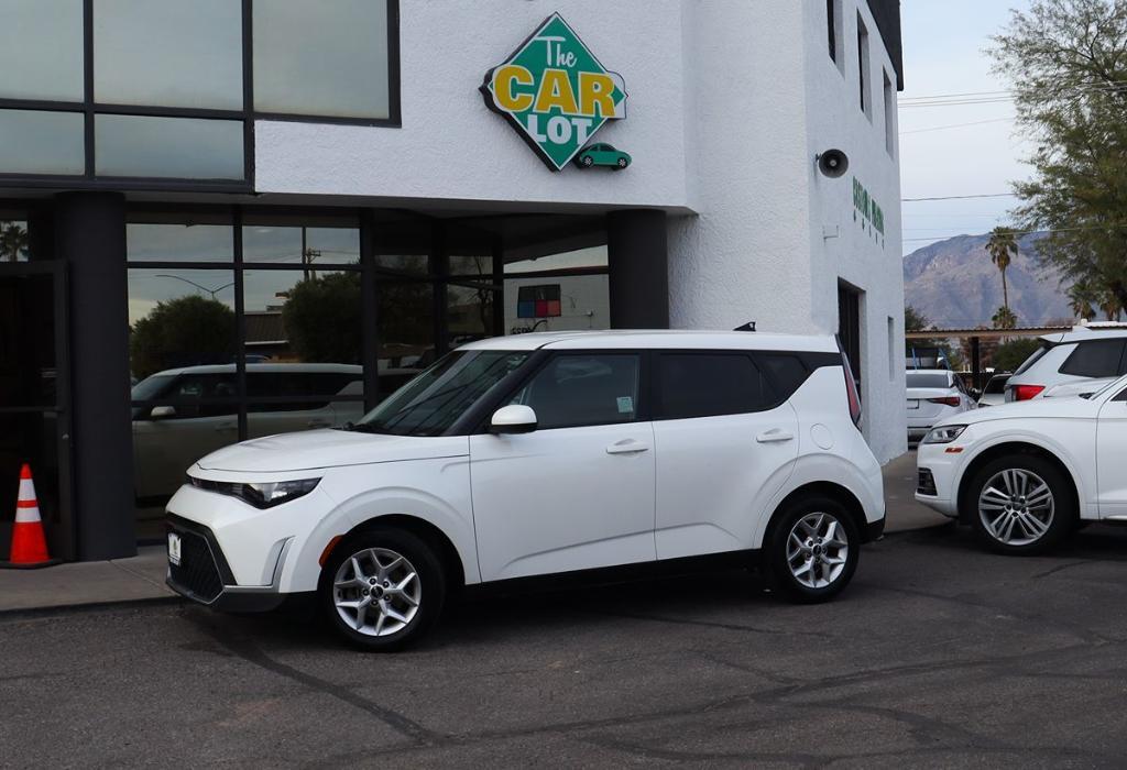 used 2023 Kia Soul car, priced at $13,887